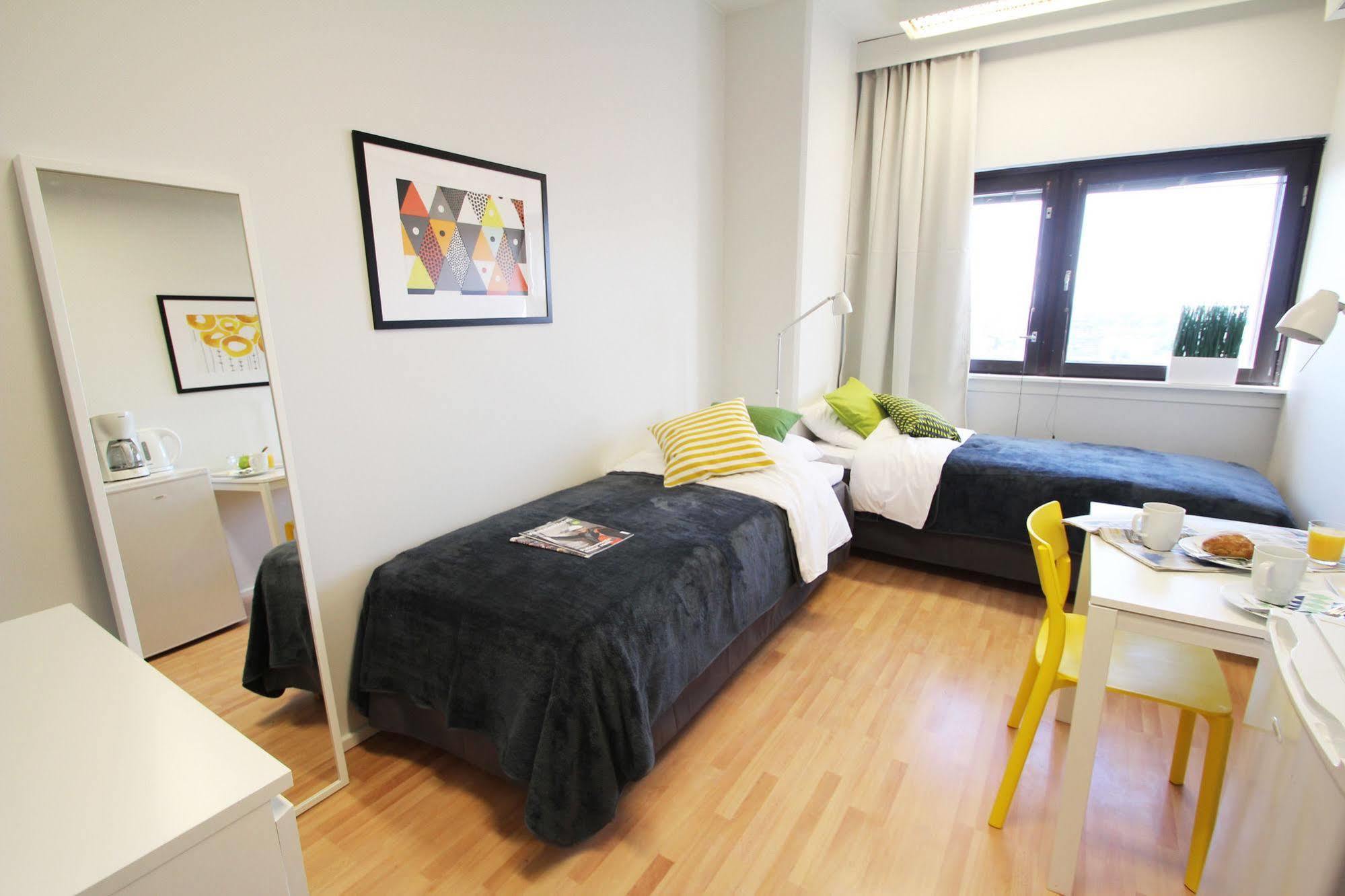 Forenom Hostel Helsinki Merihaka Extérieur photo